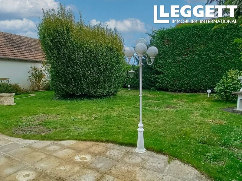 Property photo 2 of 10