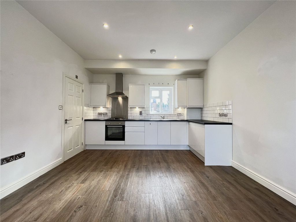 Property photo 2 of 9 Picture No. 02