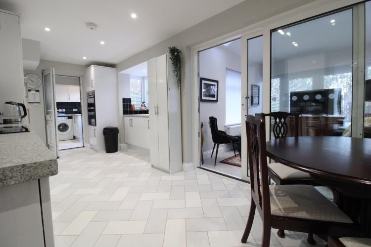 Property photo 3 of 16 C.Ki