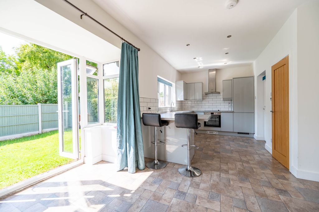 Property photo 2 of 15 Dsc_0055-Hdr