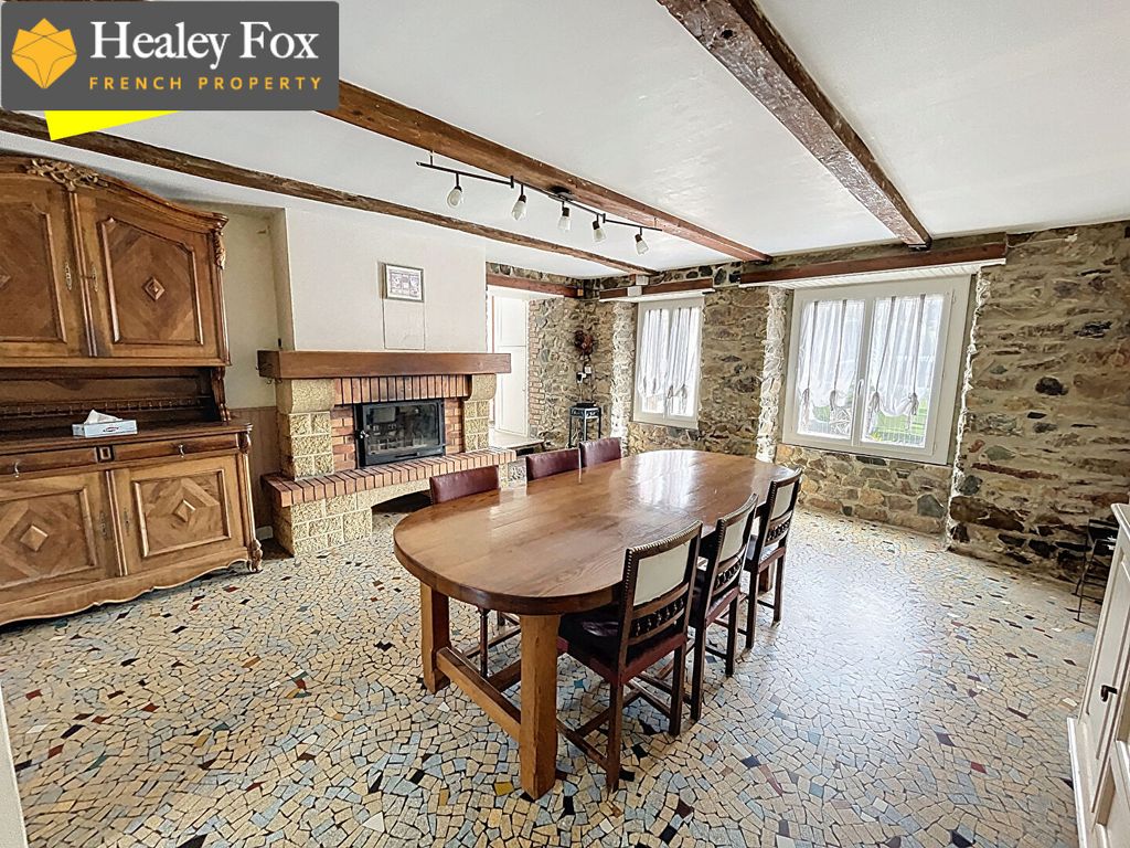 Property photo 2 of 14