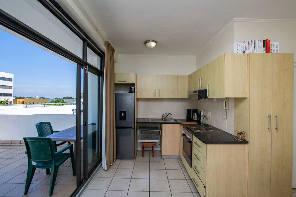 Property photo 3 of 43 St1524987