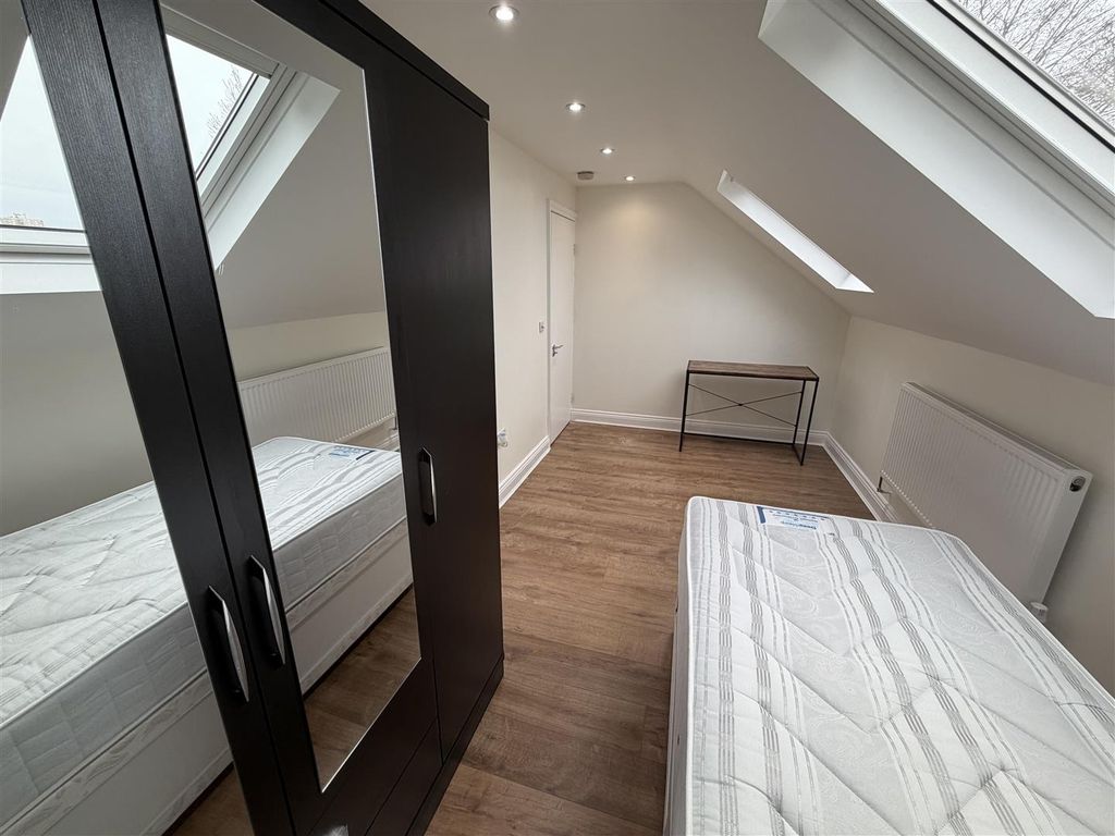 Property photo 2 of 20 Img_0930.Jpeg