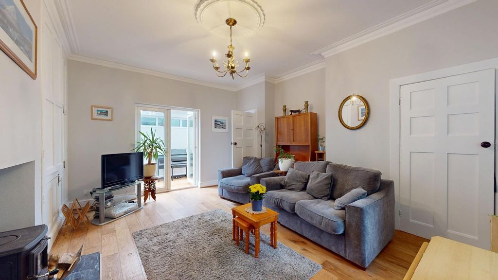 Property photo 3 of 12 Redlands-Cottage-Billams-Hill-06272025_145608.Jpg