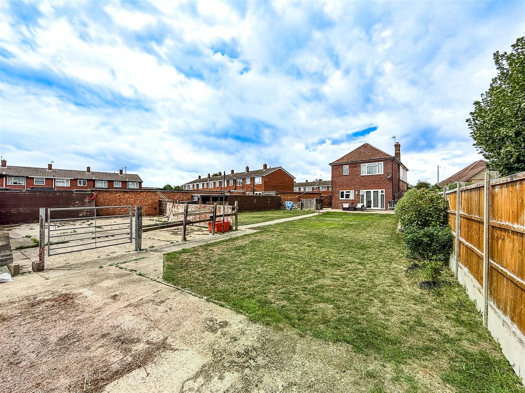 Property photo 2 of 24 Img_5578.Jpg