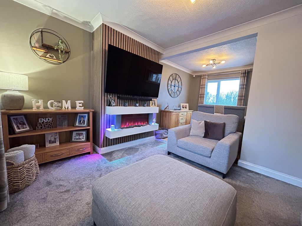 Property photo 2 of 16 Img_4738