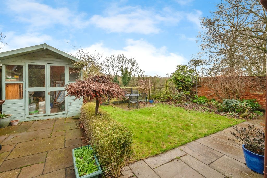 Property photo 2 of 29