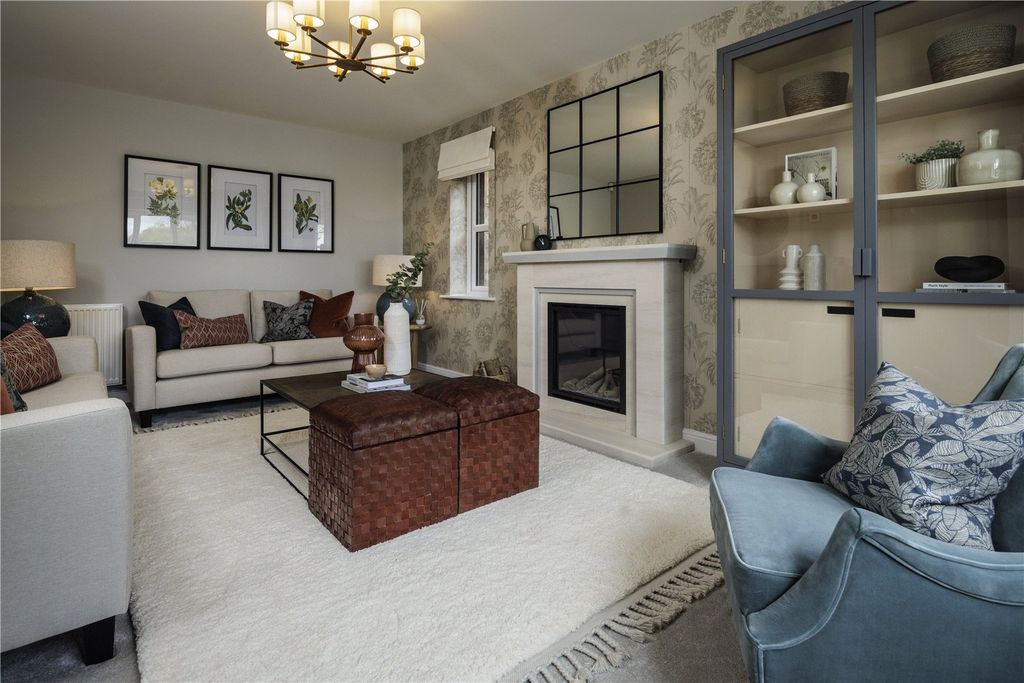 Property photo 3 of 11 Lounge