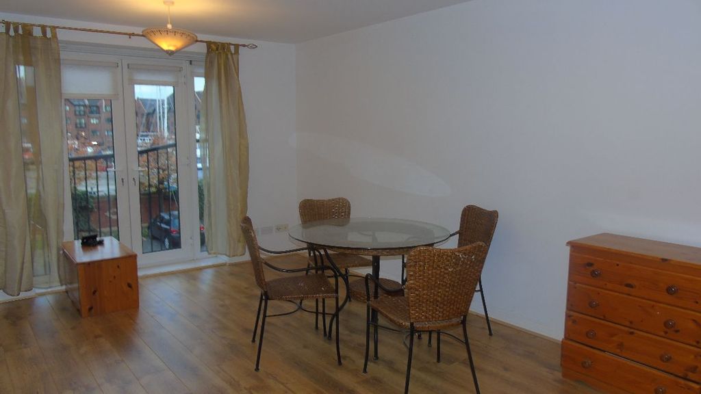Property photo 3 of 11