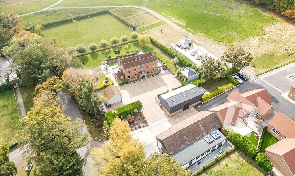 Property photo 2 of 52 Picture No. 74