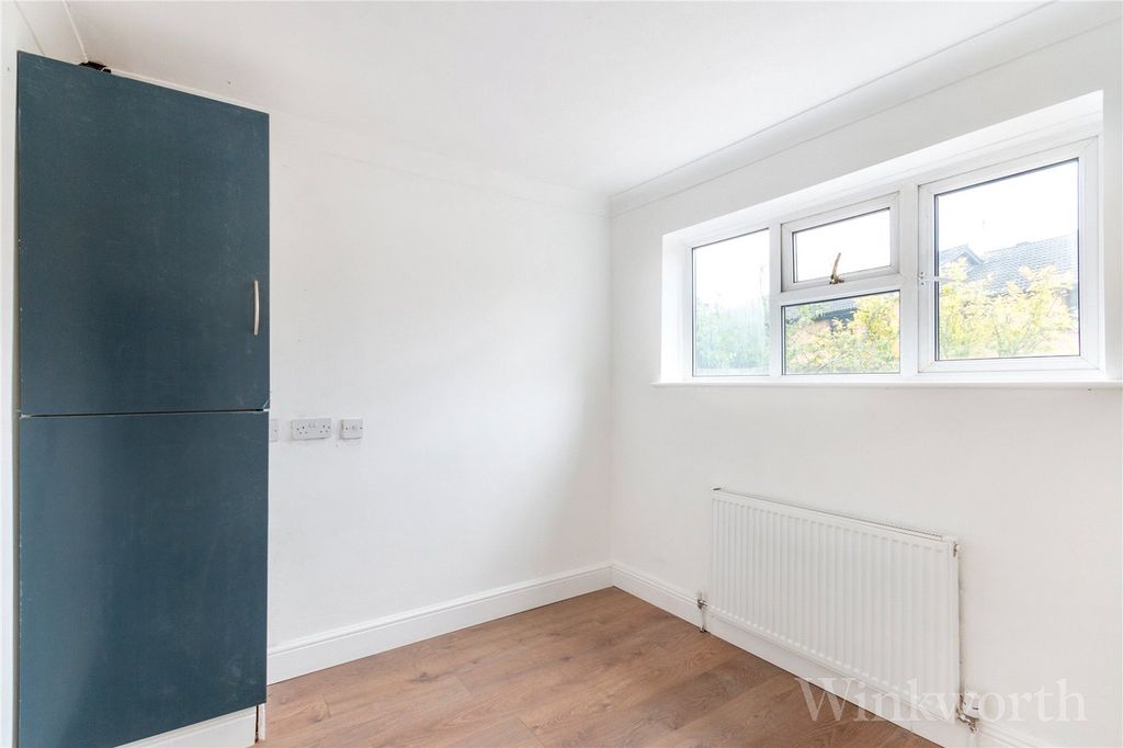 Property photo 3 of 10 Picture No. 02