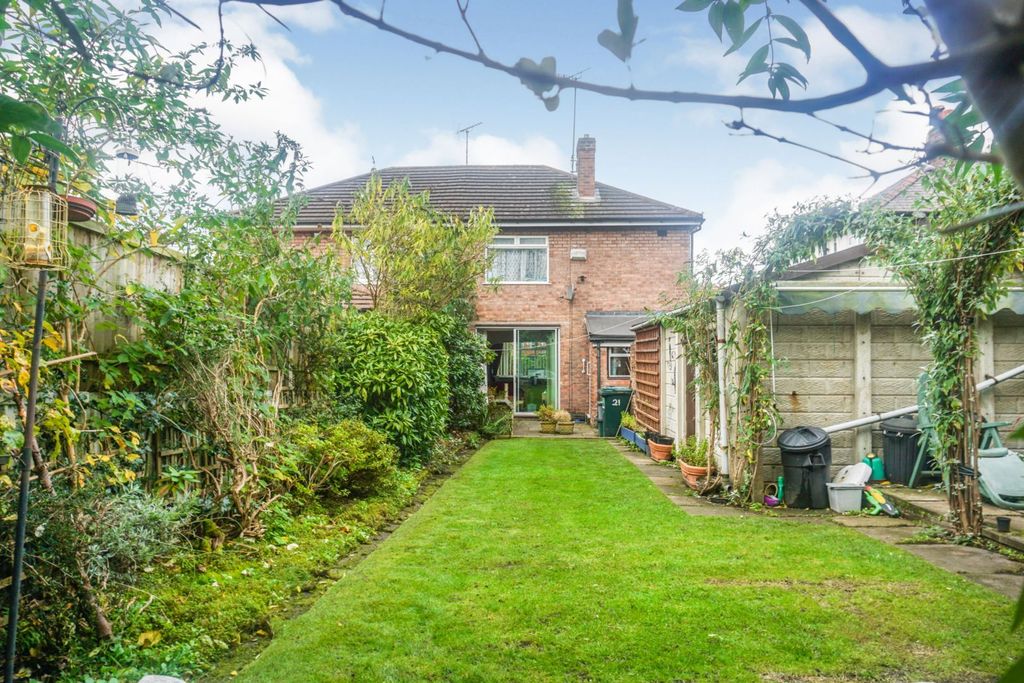 Property photo 2 of 13