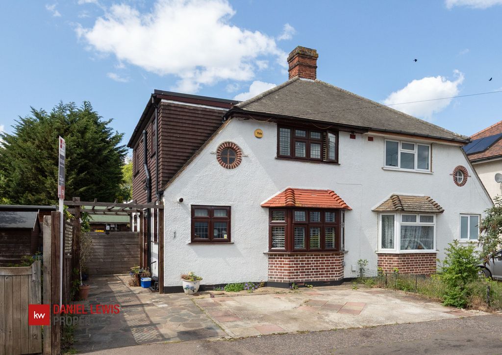 Property photo 1 of 21
