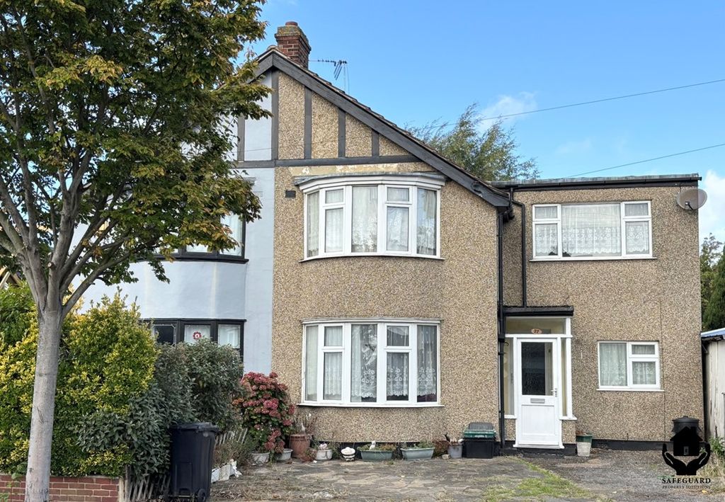 Property photo 1 of 14 Front