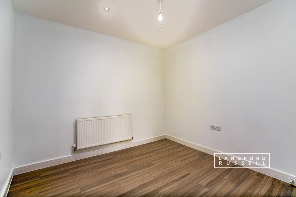 Property photo 3 of 9 6F82837d-3Bf5-F01...