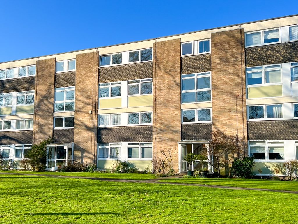 Property photo 1 of 6