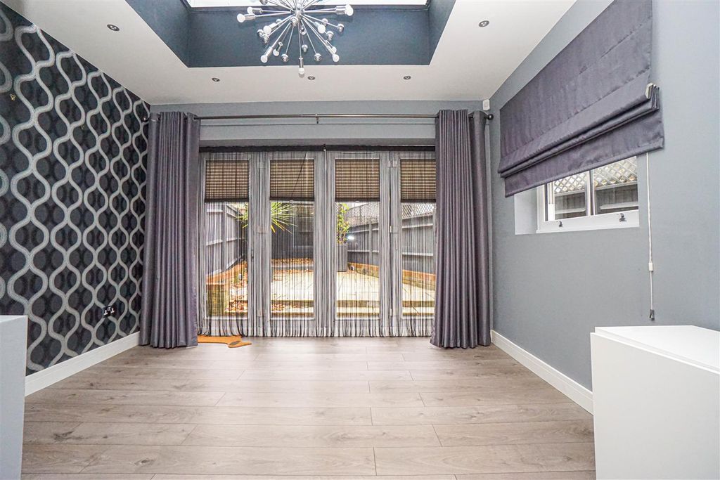 Property photo 3 of 29 Dsc08957.Jpg