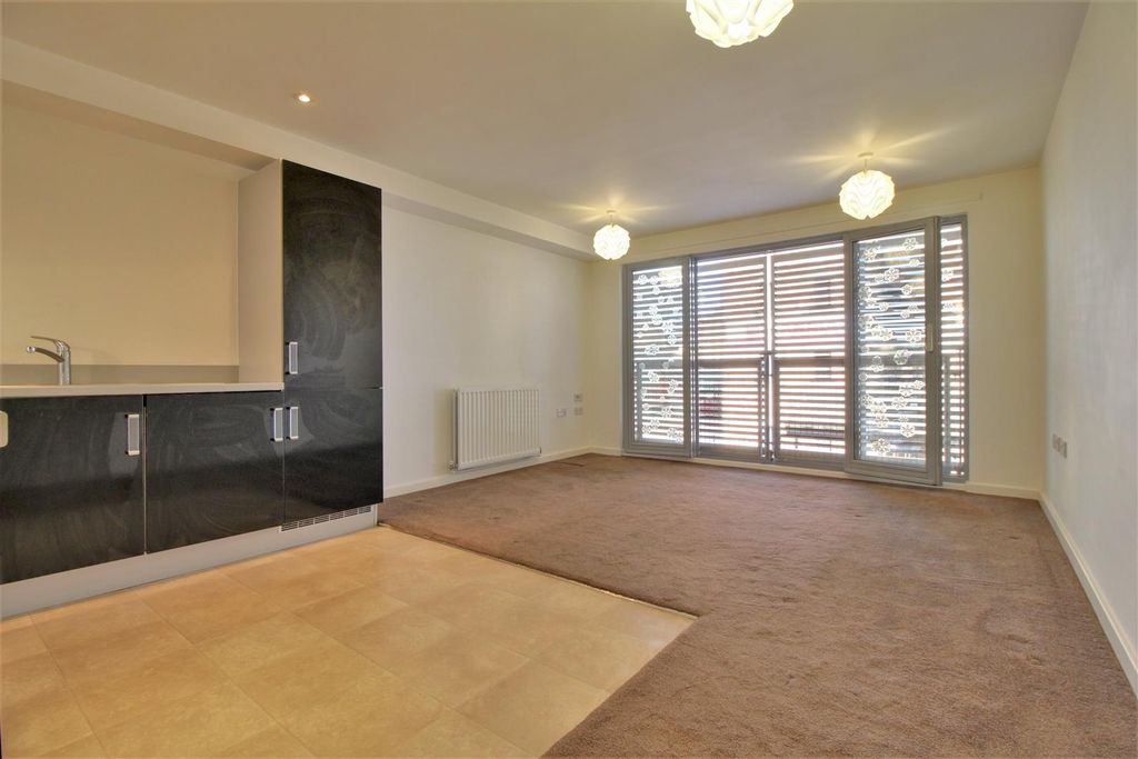 Property photo 3 of 7 Open Plan