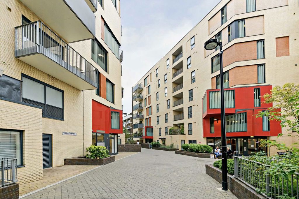 Property photo 1 of 6