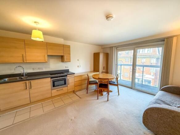 Property photo 2 of 6