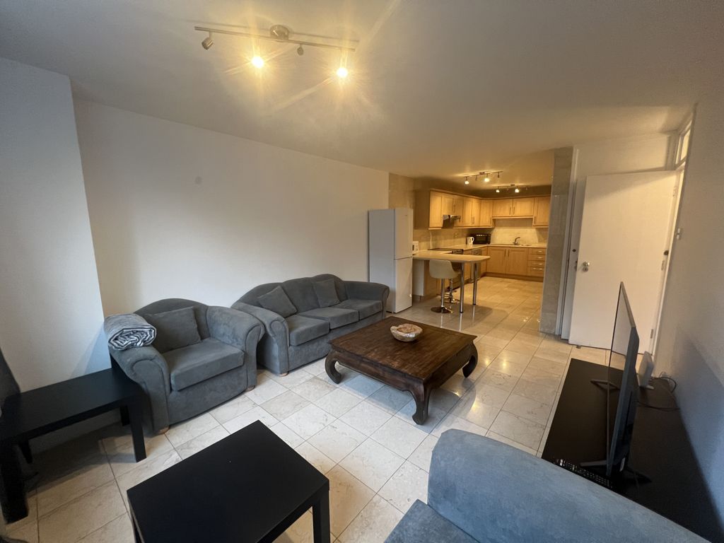 Property photo 2 of 10 Gallery