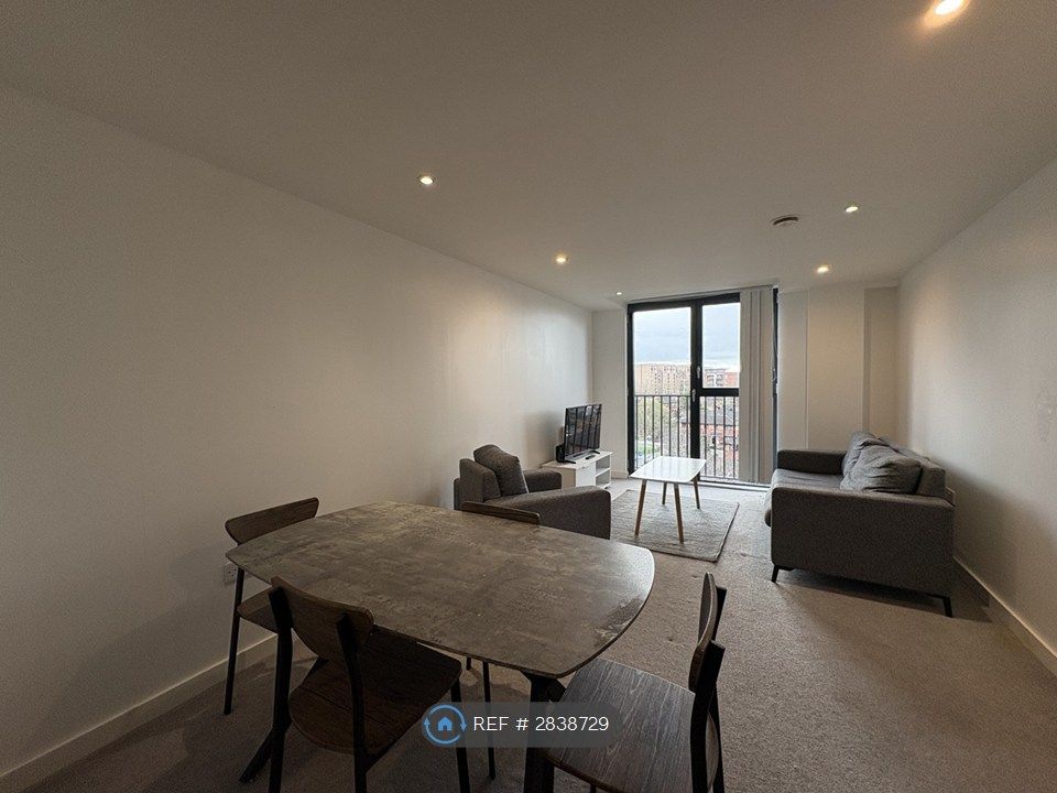 Property photo 2 of 7