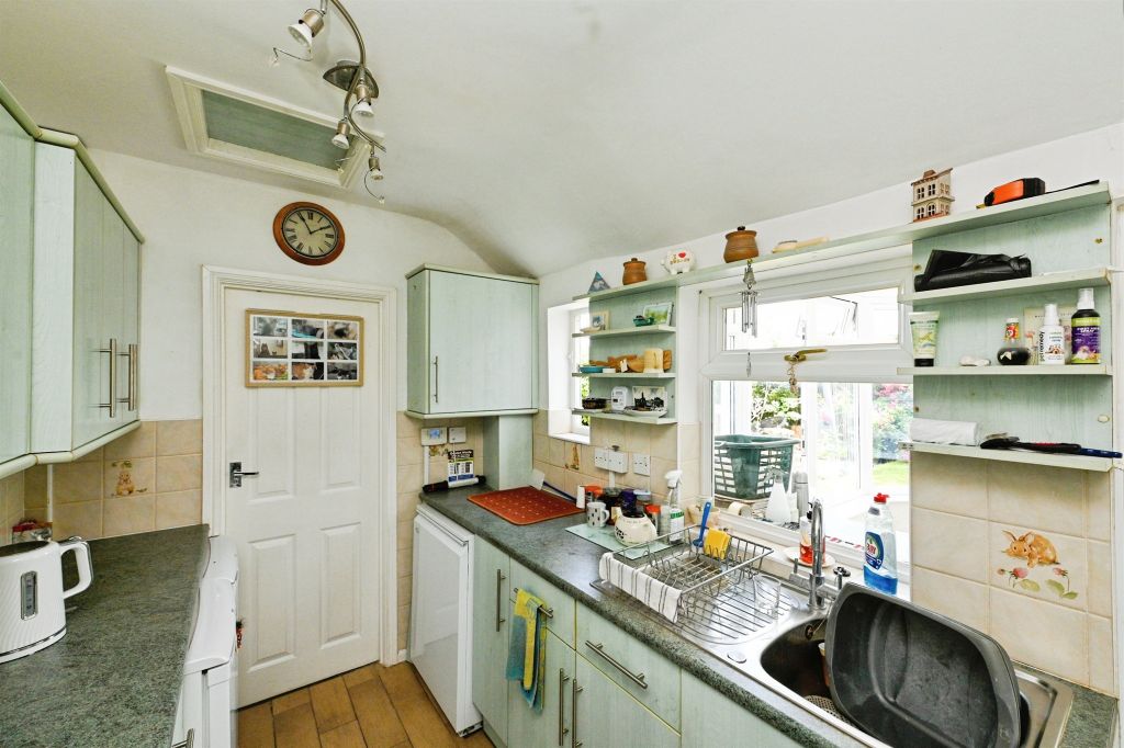 Property photo 3 of 20