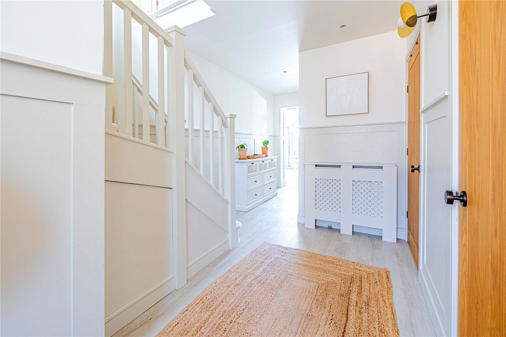 Property photo 3 of 22 Picture No. 22