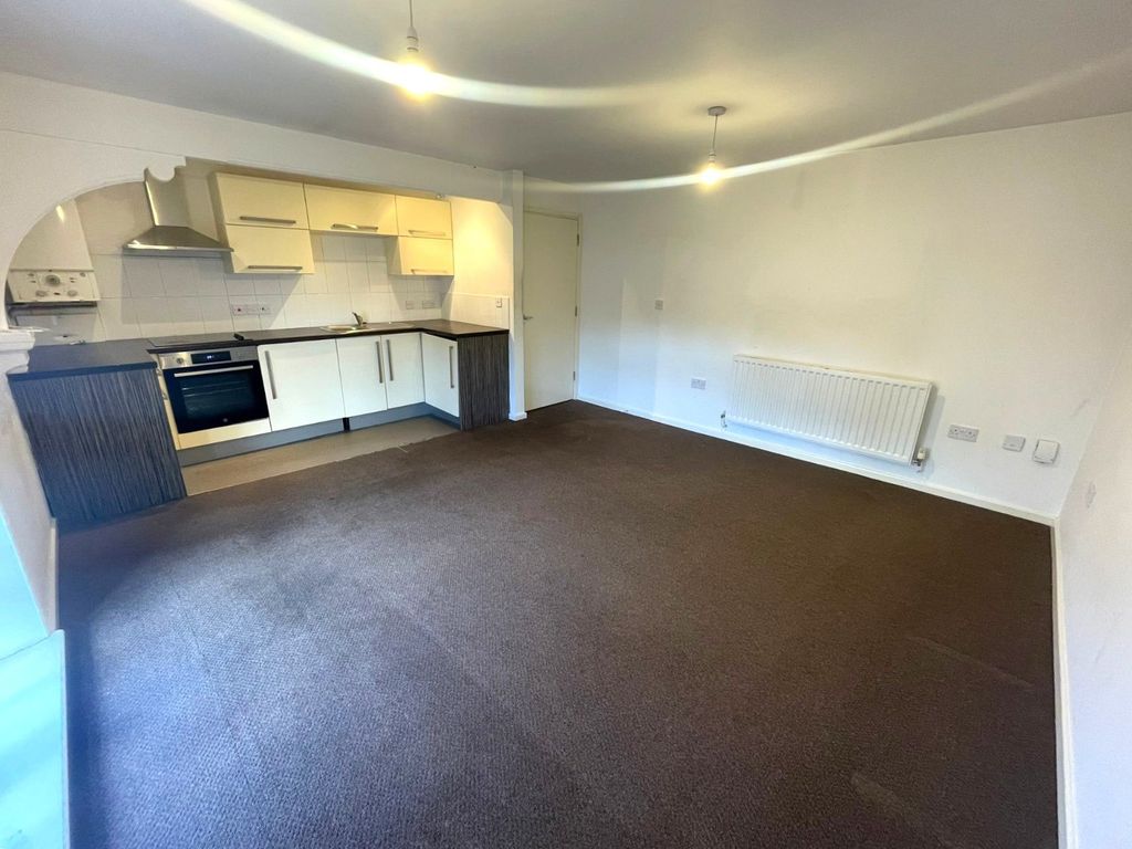 Property photo 2 of 8 Picture No. 01