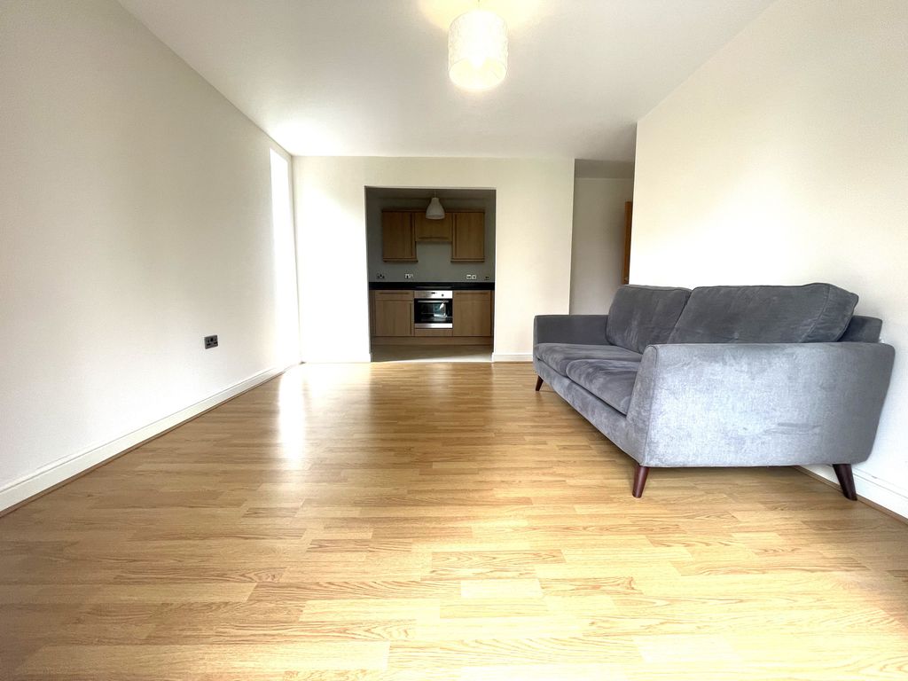 Property photo 3 of 7