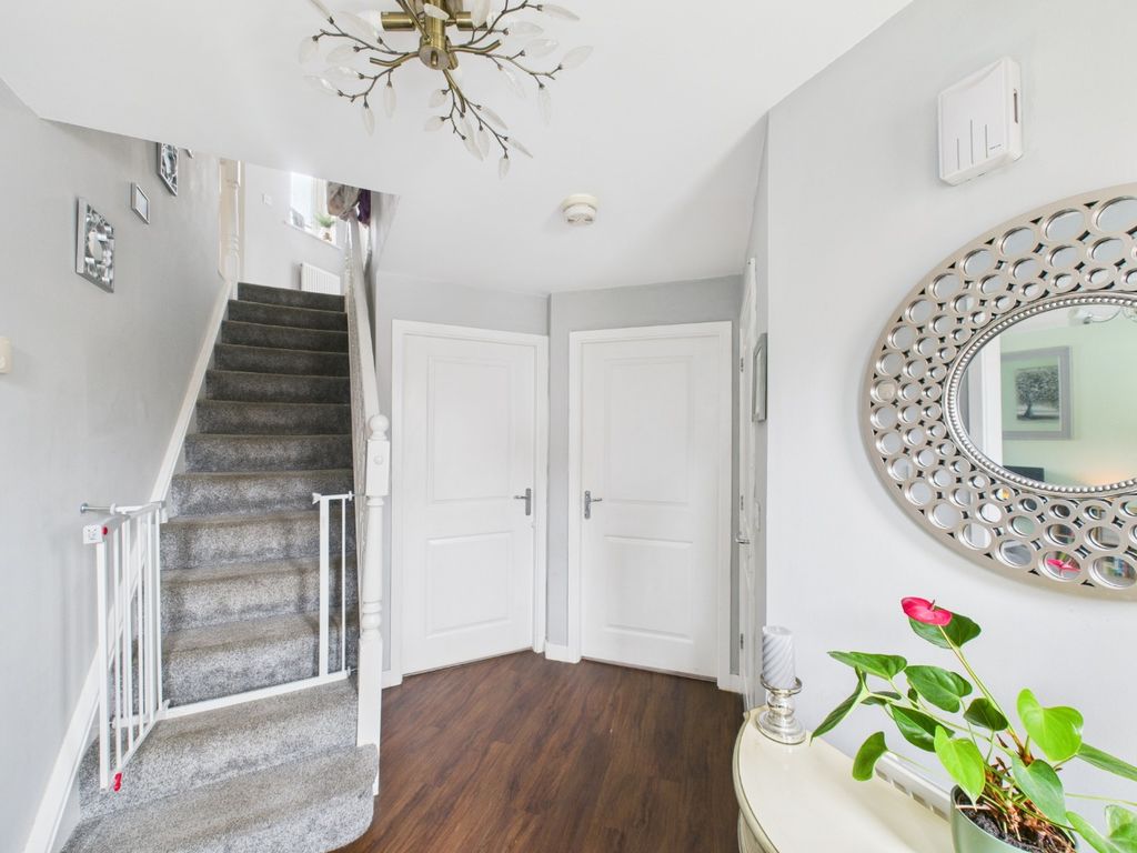 Property photo 2 of 21 4741524