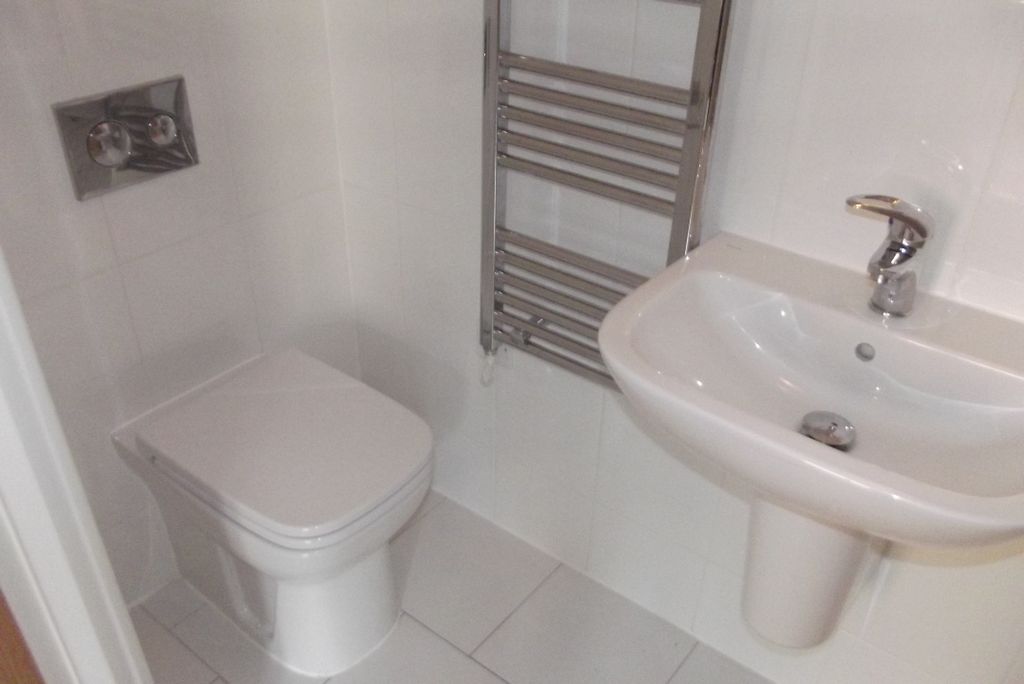 Property photo 3 of 4