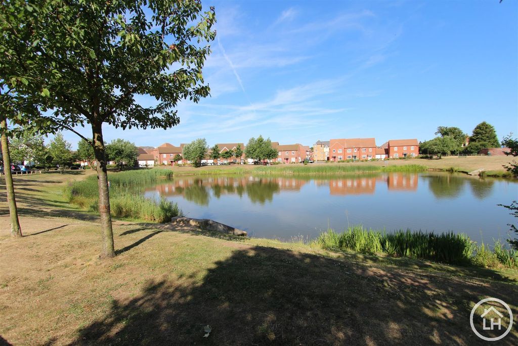 Property photo 1 of 10 Area