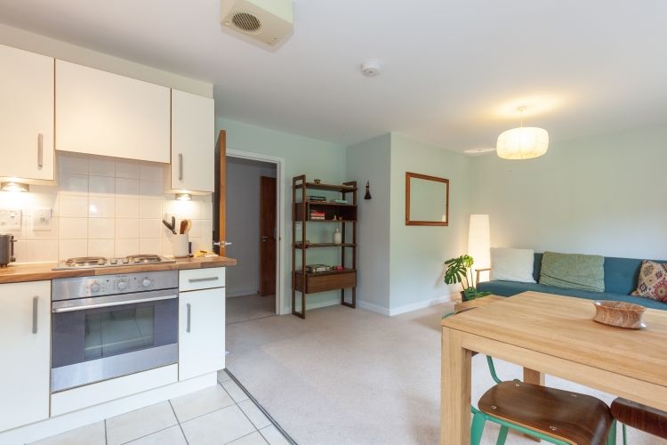 Property photo 1 of 8 227360