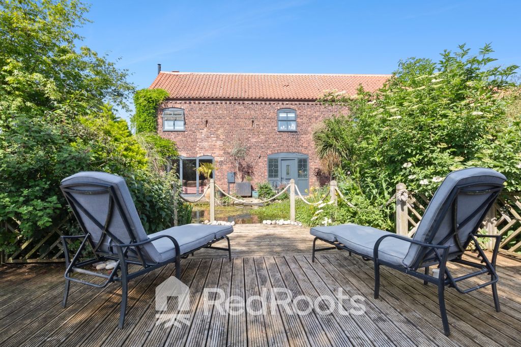 Property photo 1 of 30 5087190