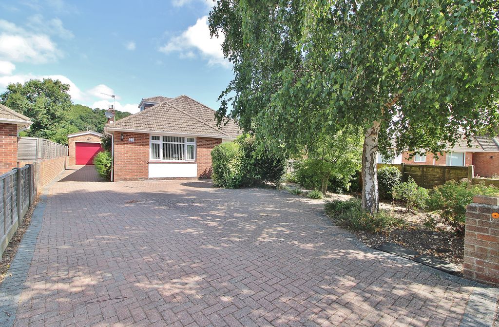 Property photo 1 of 26