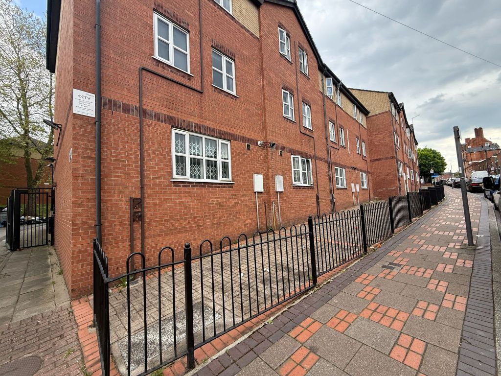 Property photo 1 of 6