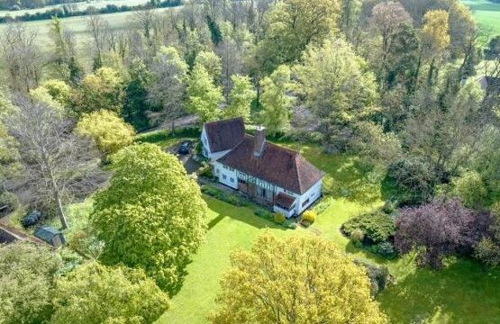 Property photo 3 of 28 Tewesfarmhouseb
