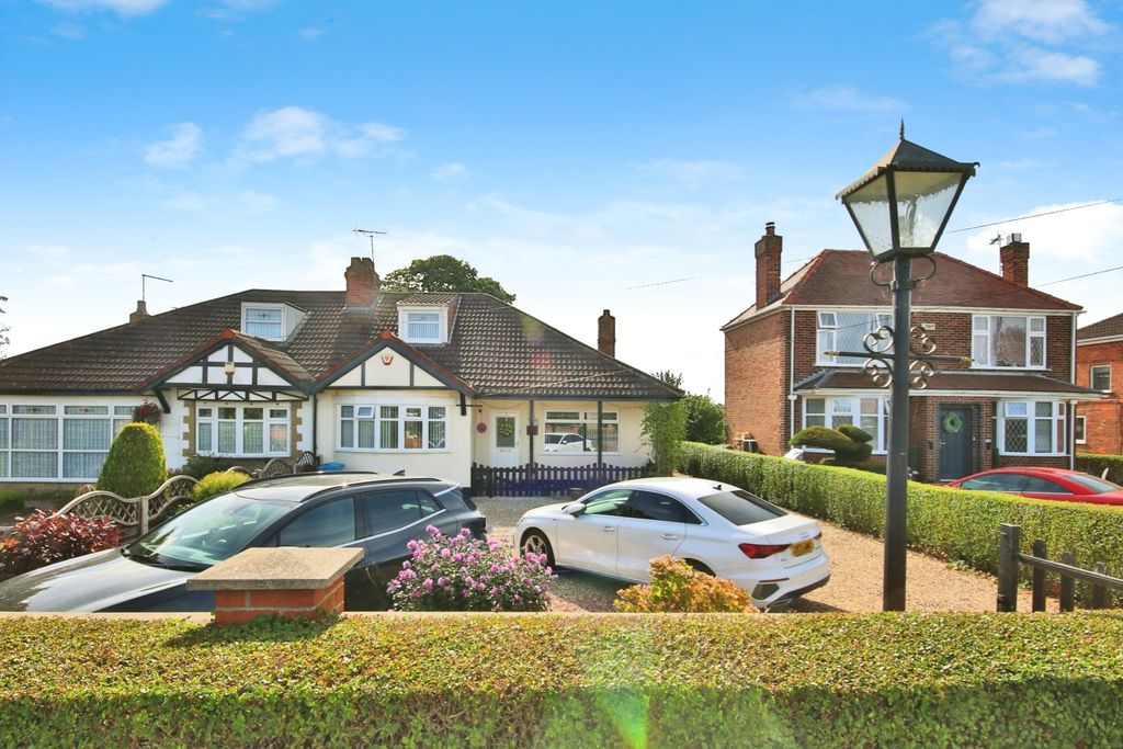 Property photo 1 of 18 3993503