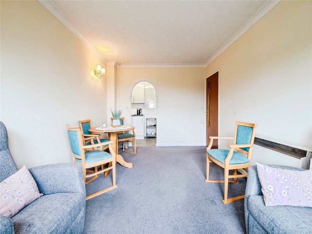 Property photo 2 of 2 Lounge