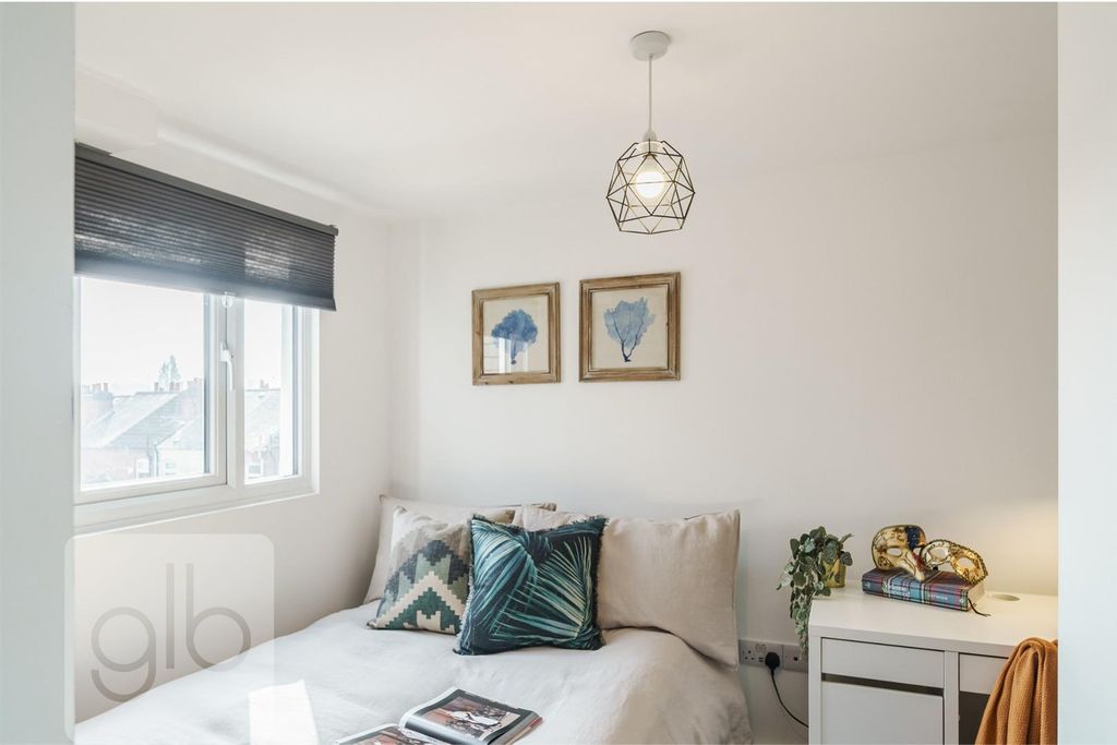 Property photo 2 of 11 2.Png