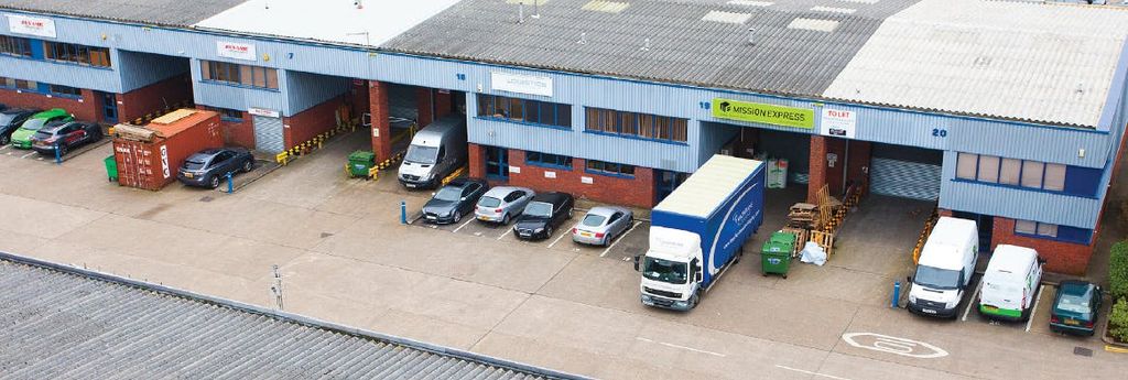 Property photo 3 of 8 Trident 19 External.Png