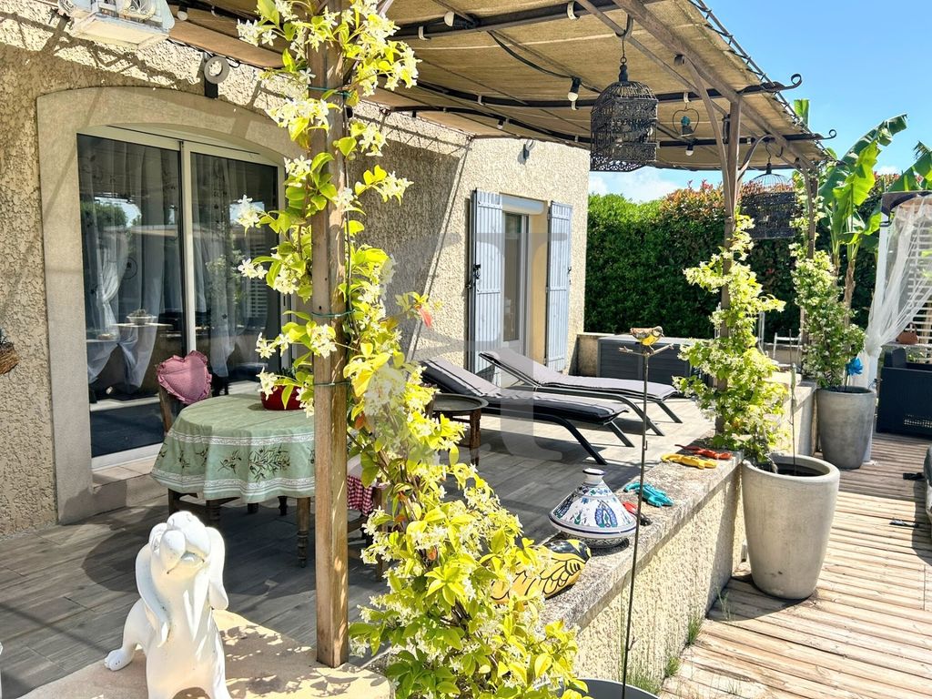 Property photo 3 of 23