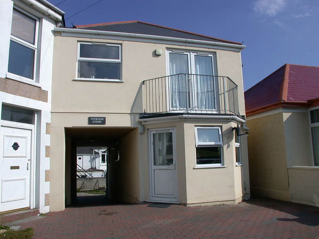 Property photo 1 of 15 External