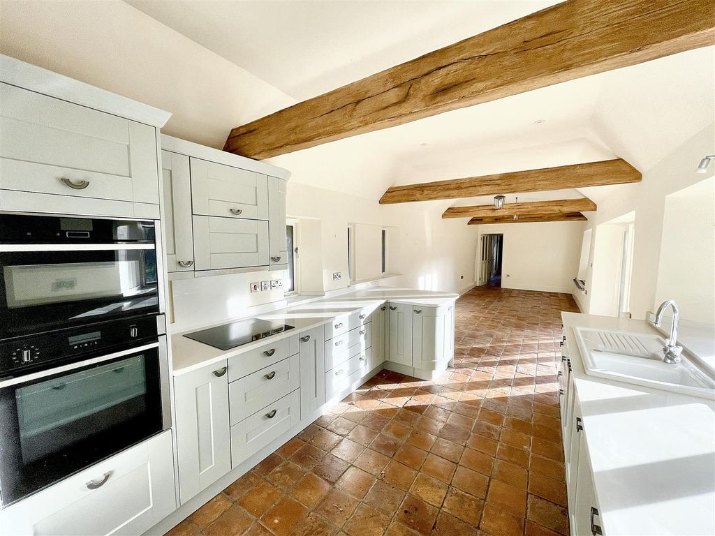 Property photo 2 of 25 Img_0635.Jpg