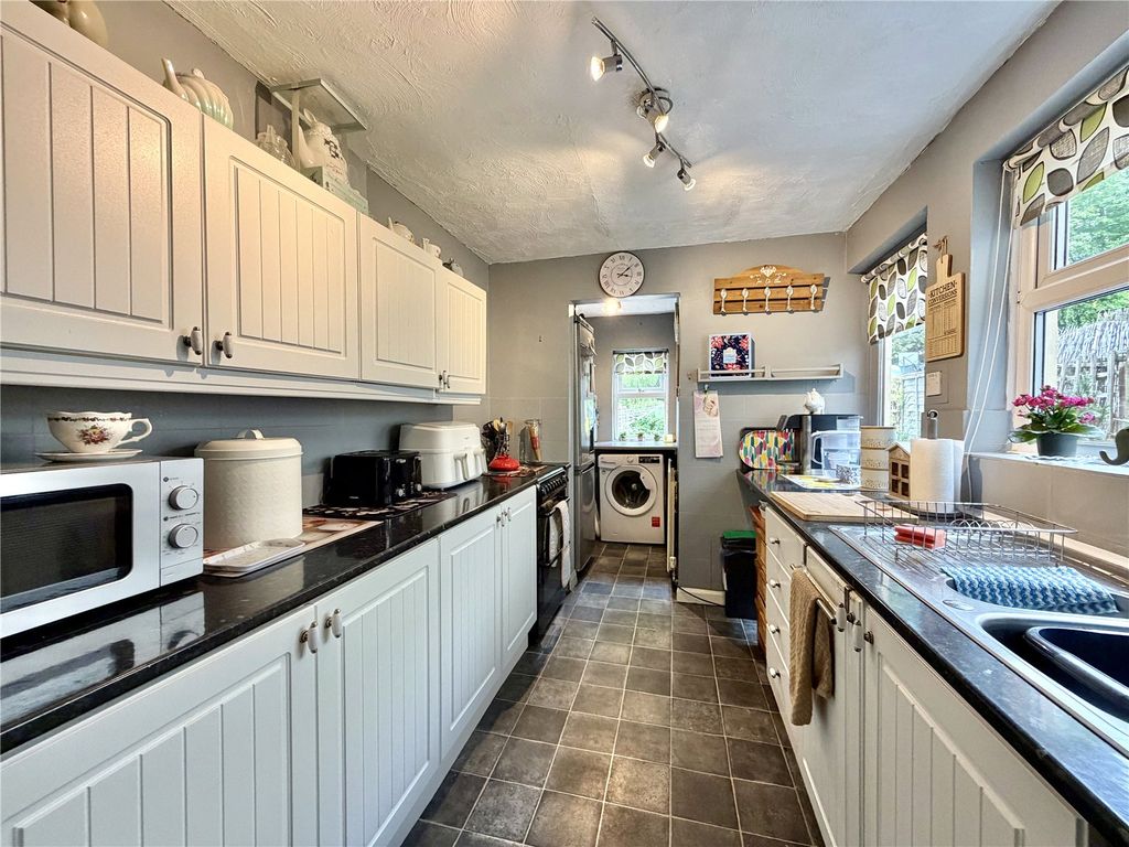 Property photo 2 of 10 Picture No. 05