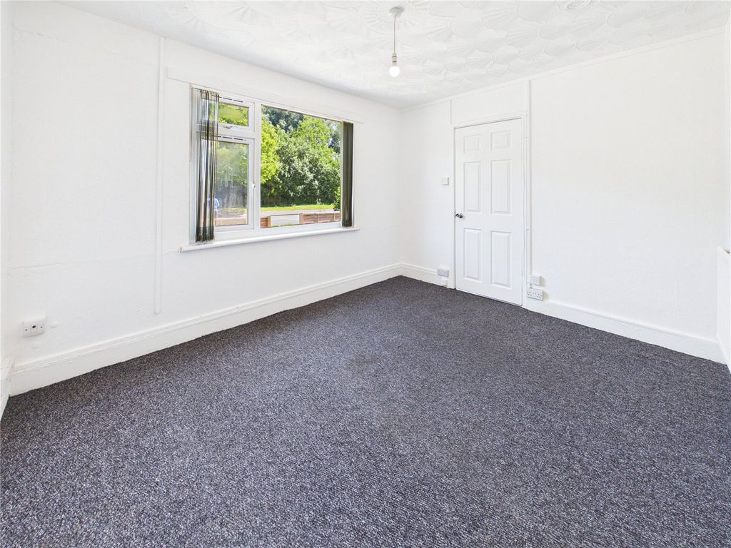 Property photo 2 of 14 Picture No. 03