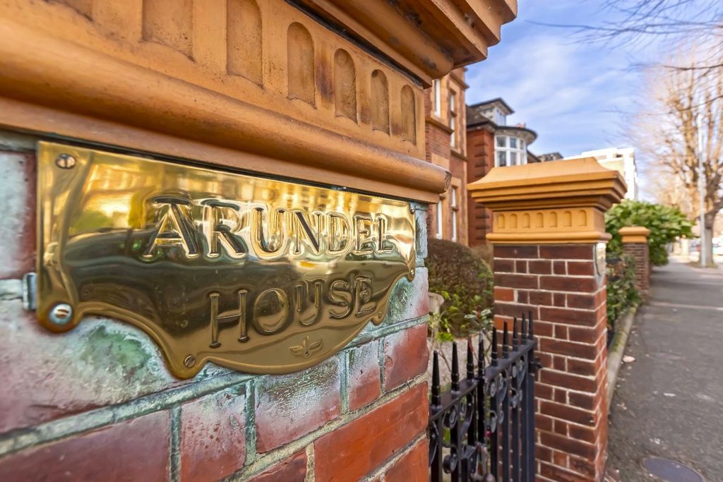 Property photo 1 of 30 Arundel House_38.Jpg