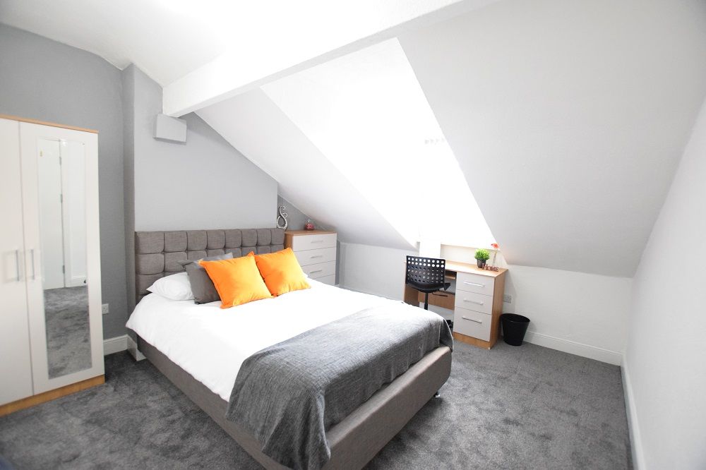 Property photo 1 of 10 Bedroom 