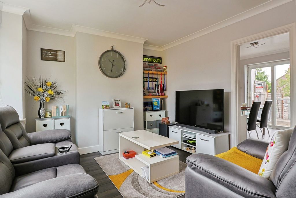Property photo 2 of 18 Pbox-Img.Jpg